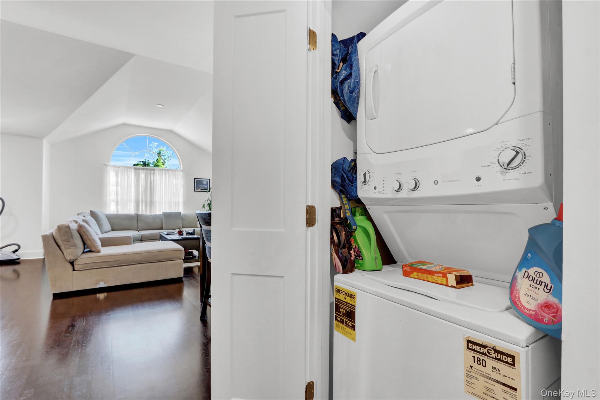 704 Breton Way # 704, Glen Cove, NY 11542