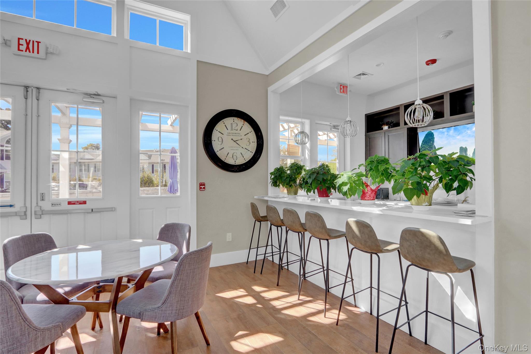 704 Breton Way # 704, Glen Cove, NY 11542