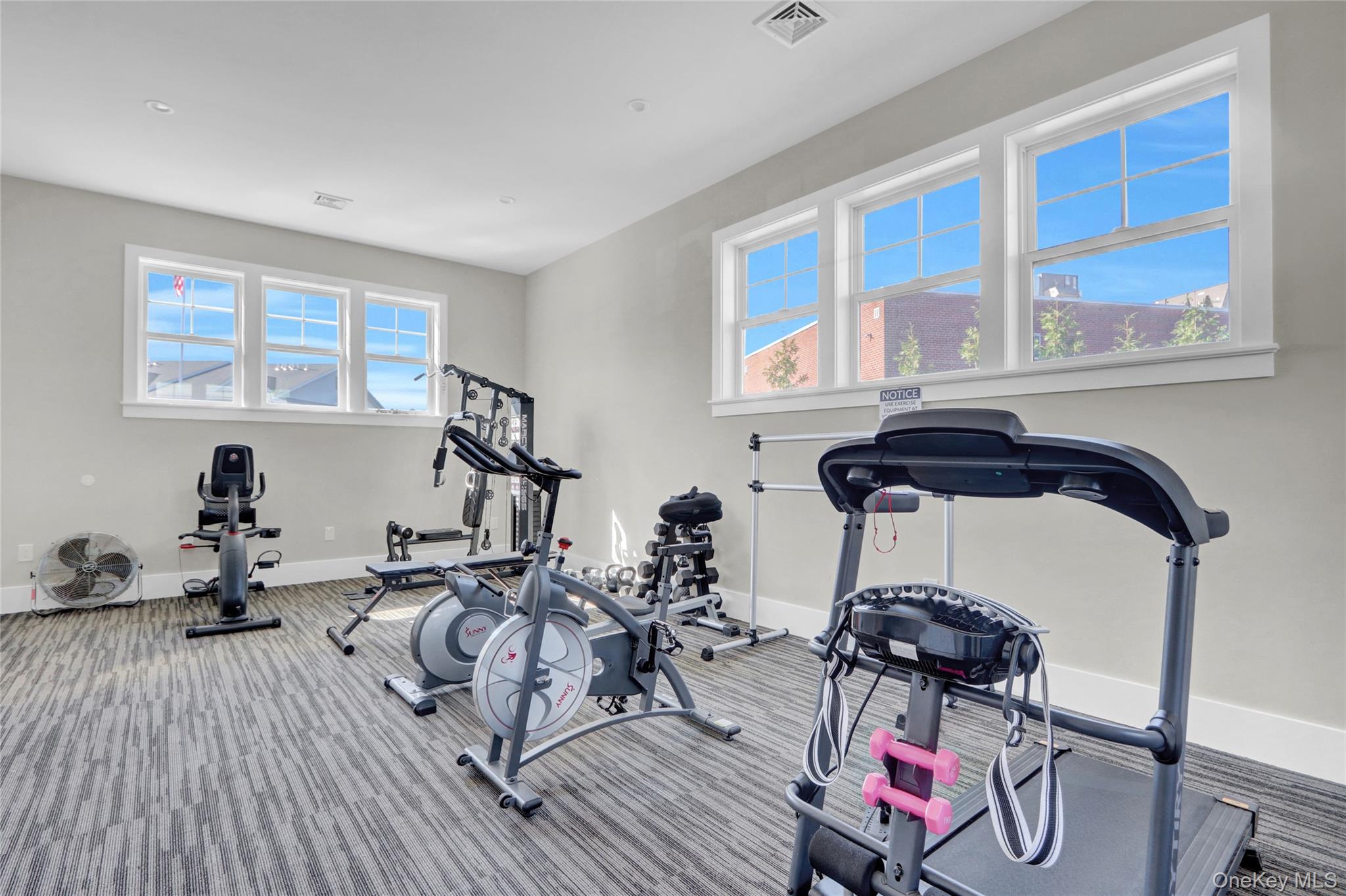 704 Breton Way # 704, Glen Cove, NY 11542