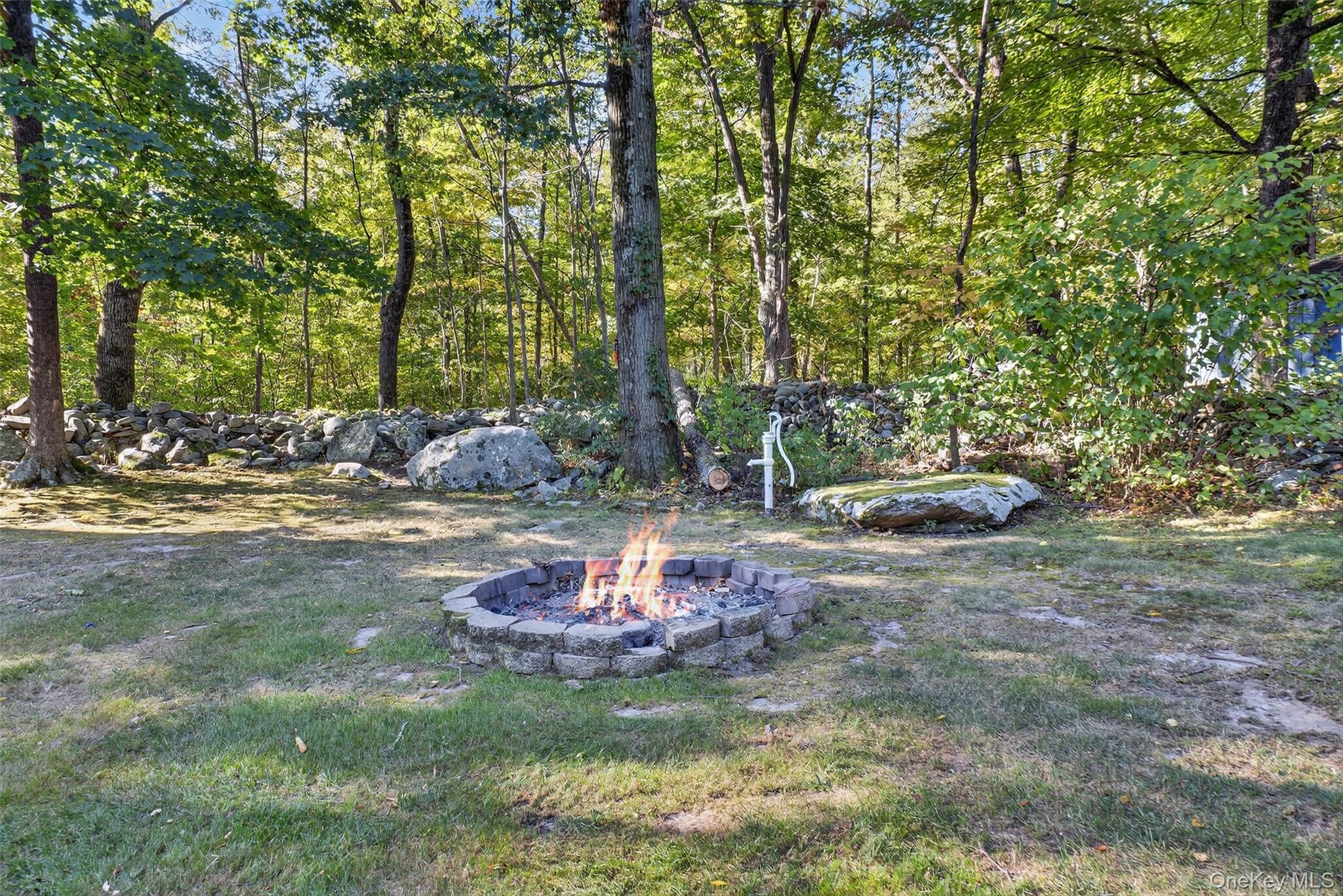 126 Foxwood Dr S, Newburgh, NY 12550