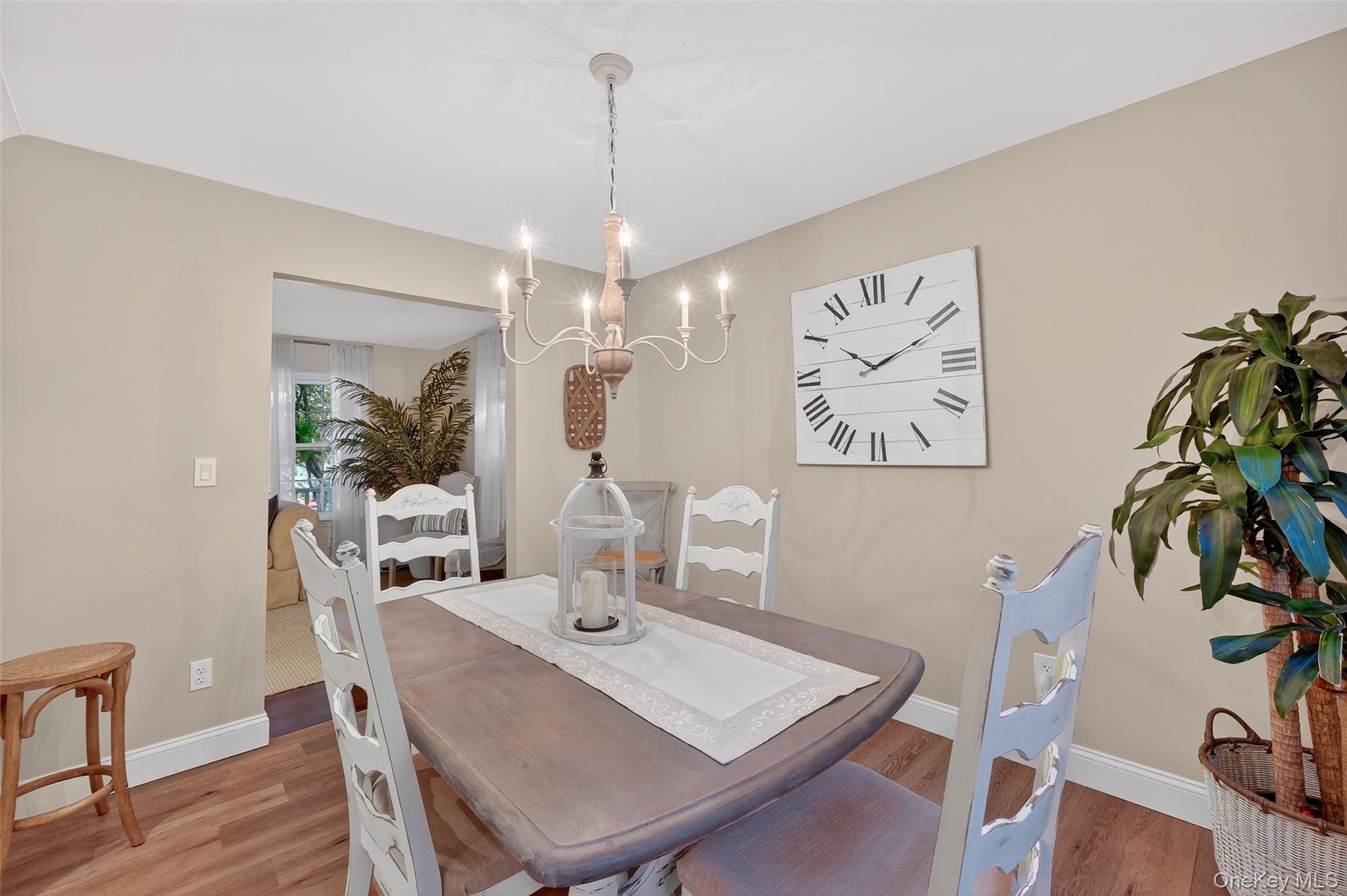 126 Foxwood Dr S, Newburgh, NY 12550