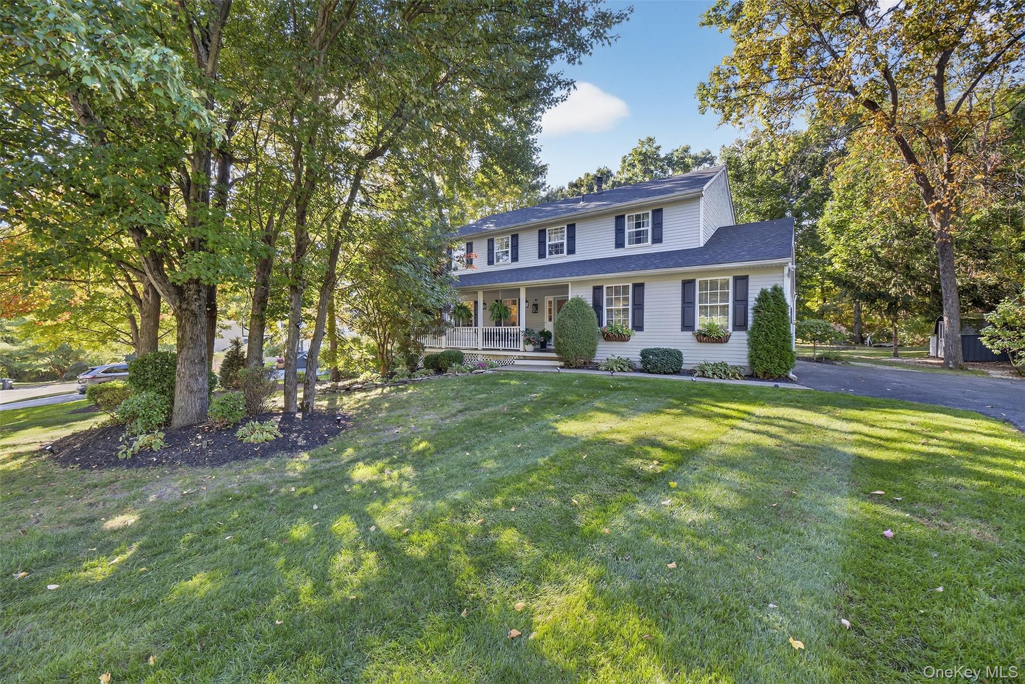 126 Foxwood Dr S, Newburgh, NY 12550