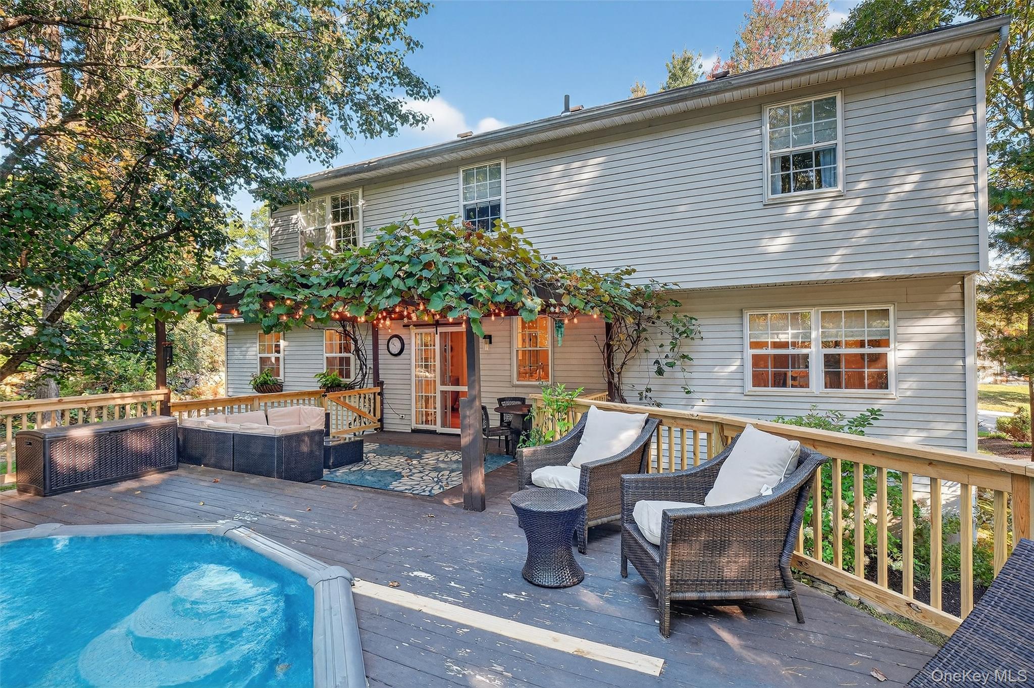 126 Foxwood Dr S, Newburgh, NY 12550