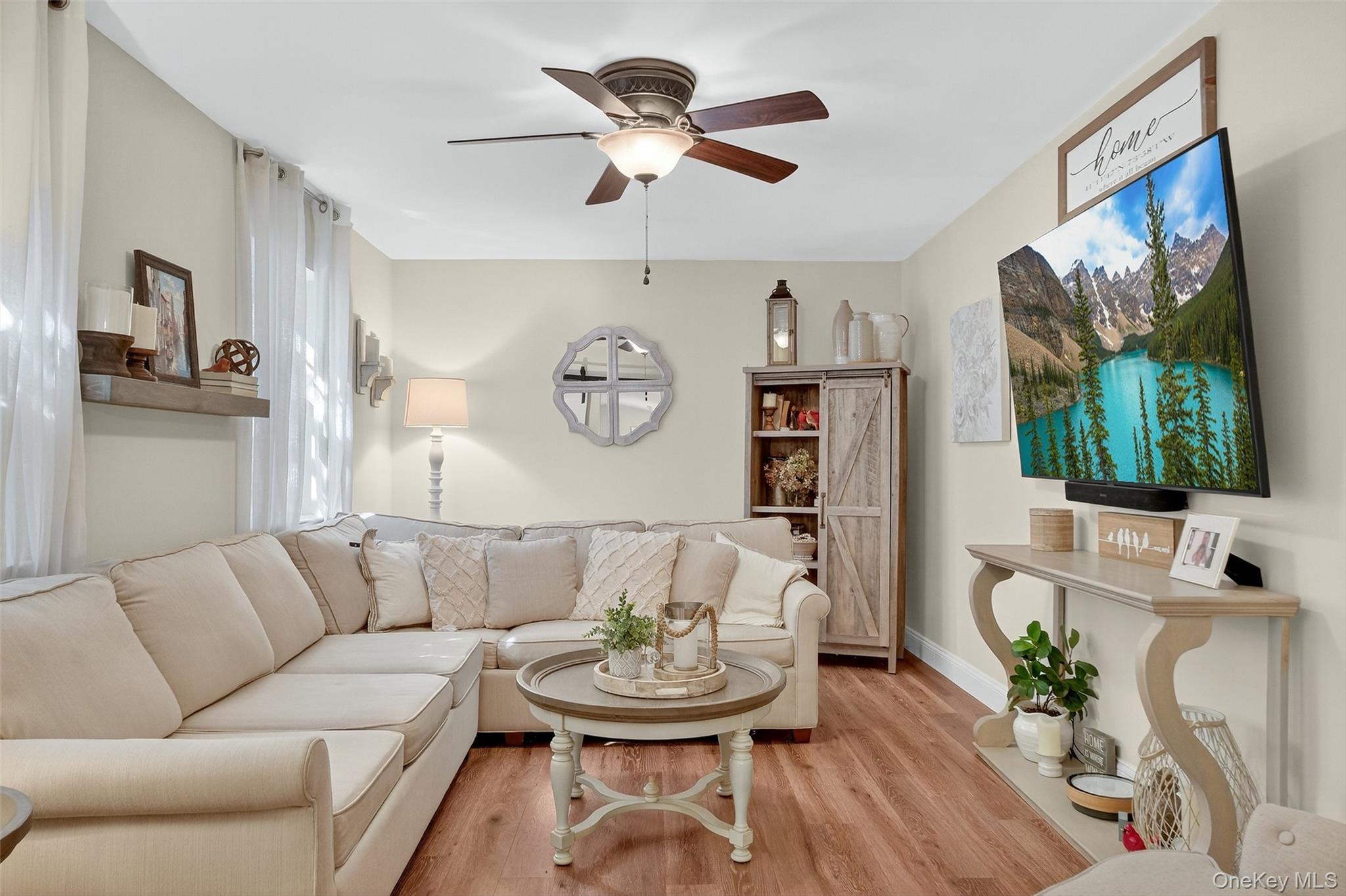 126 Foxwood Dr S, Newburgh, NY 12550