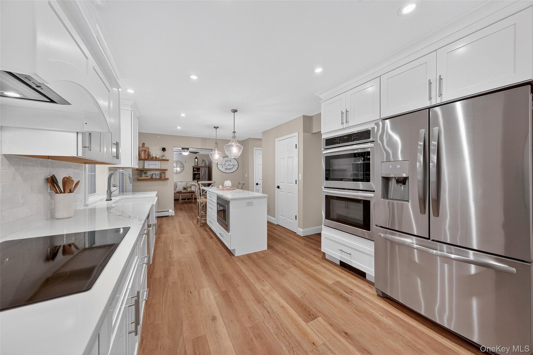 126 Foxwood Dr S, Newburgh, NY 12550