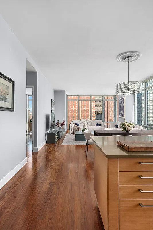 333 E 91ST Street # 24A, New York (Manhattan), NY 10128