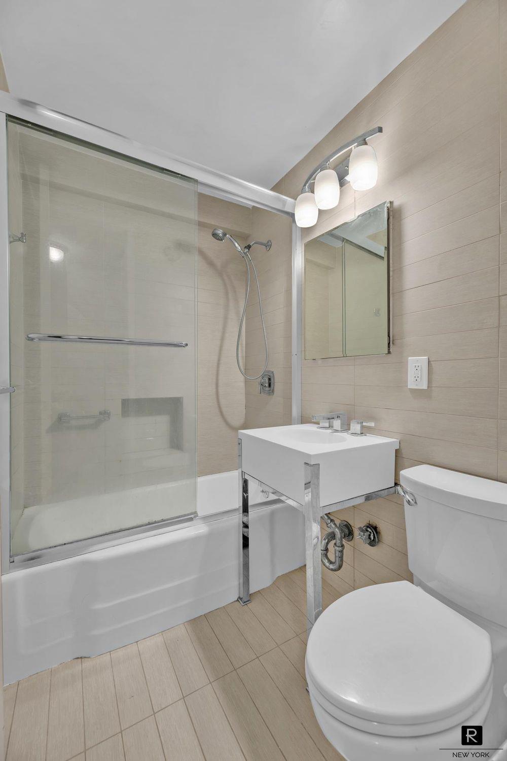 245 East 25th Street # 5-A, New York (Manhattan), NY 10010