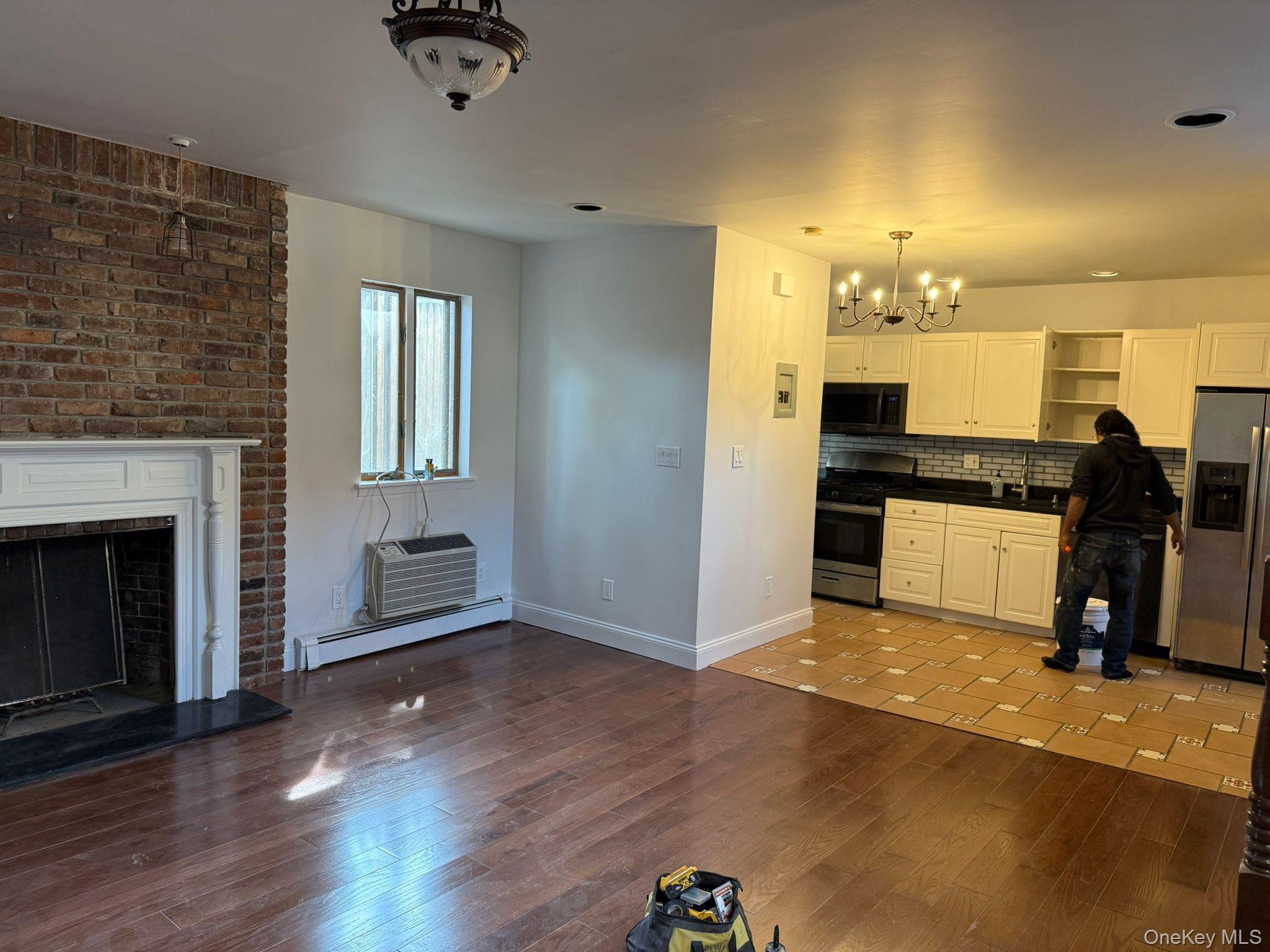 215 Middle Neck Road # D3, Great Neck, NY 11021