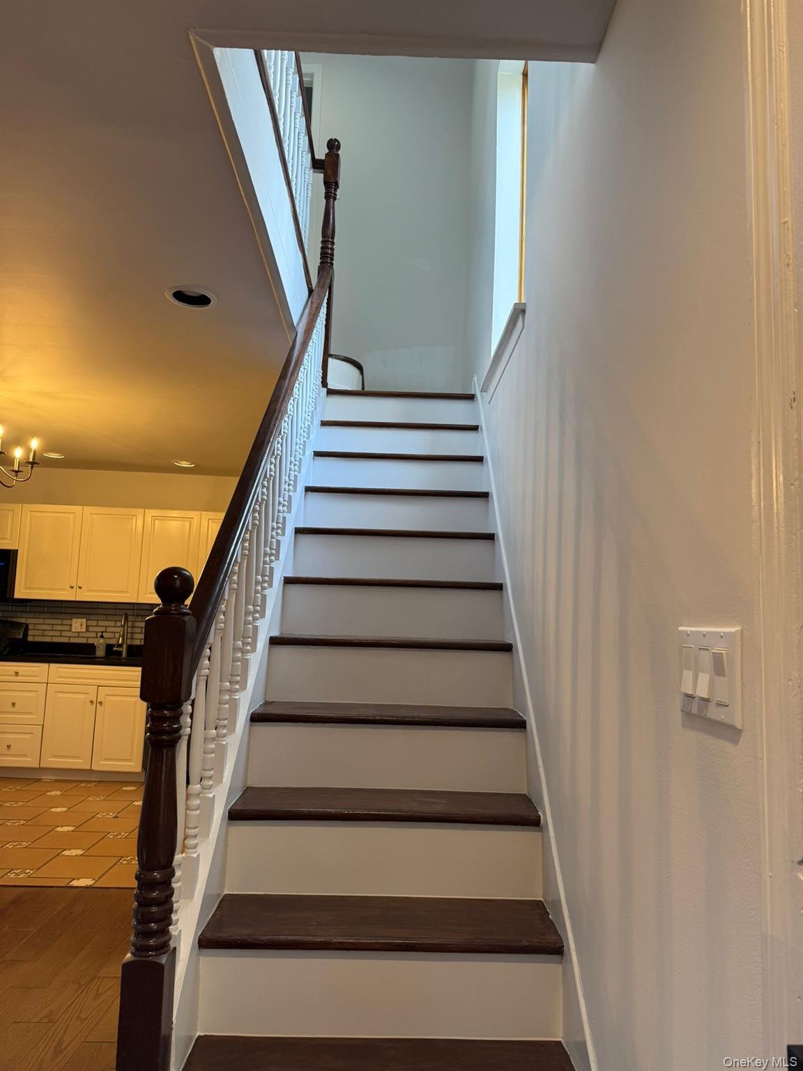 215 Middle Neck Road # D3, Great Neck, NY 11021