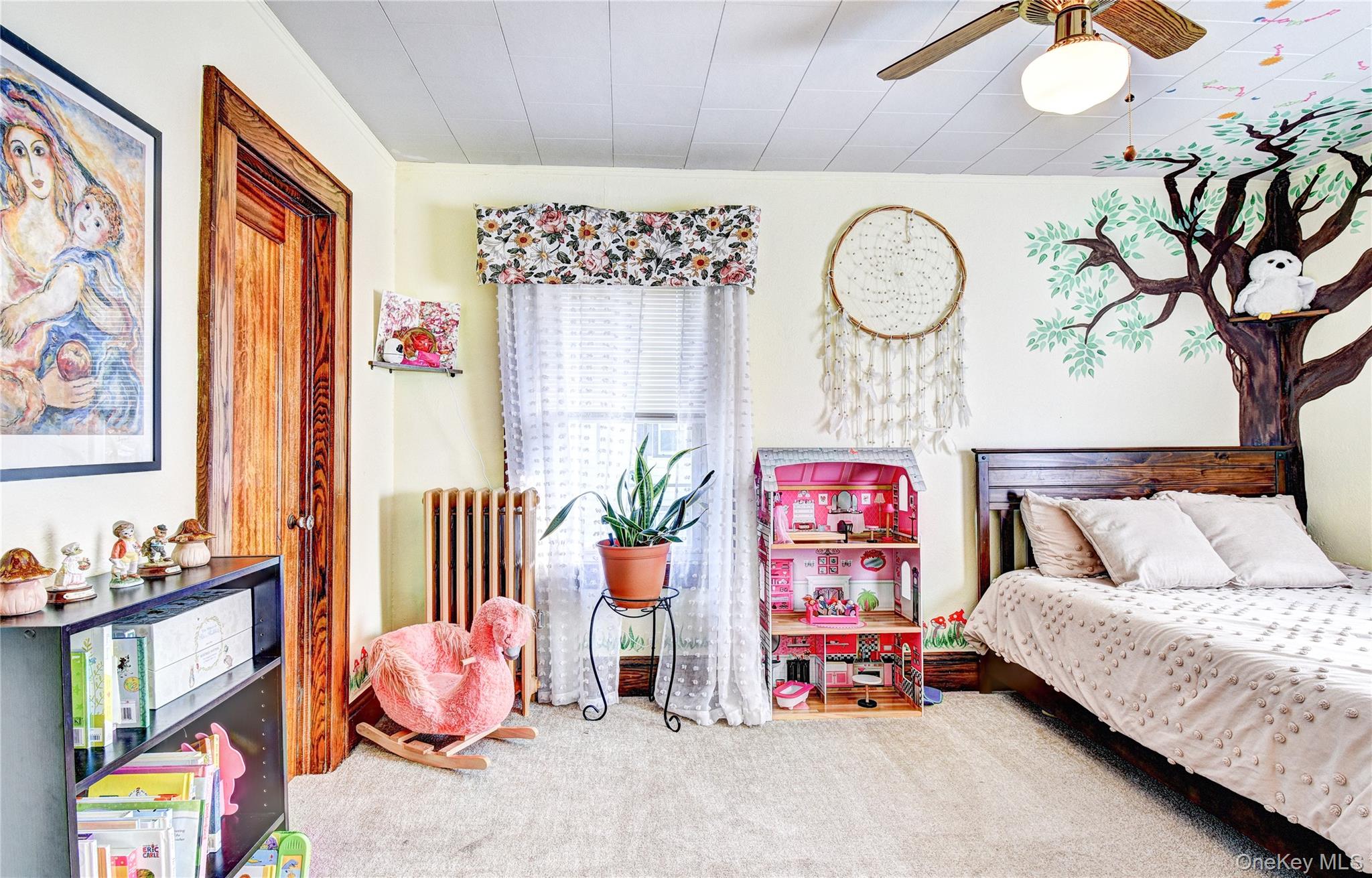 99 S Main Street, Florida, NY 10921