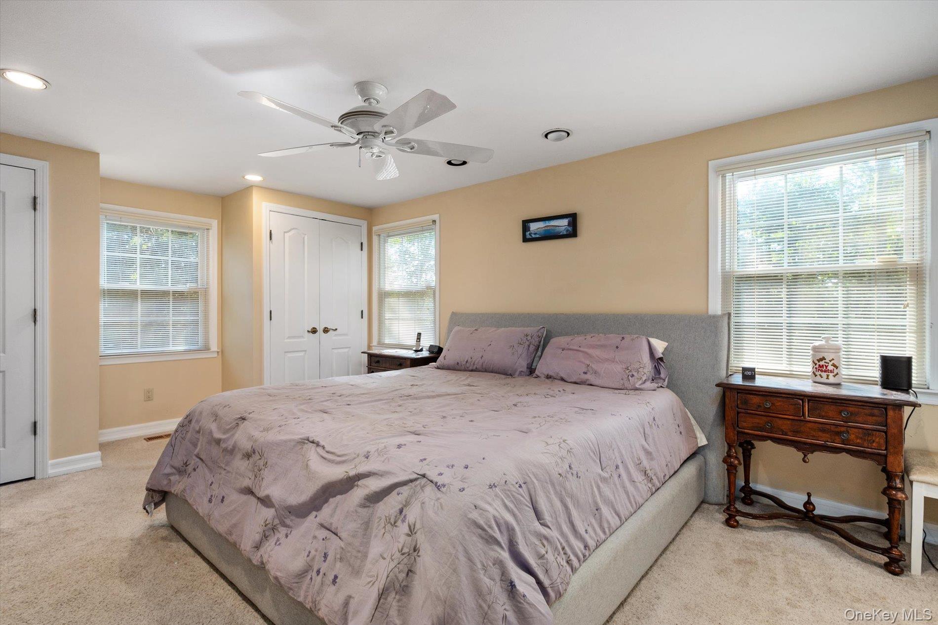 4 Whittock Lane, Melville, NY 11747