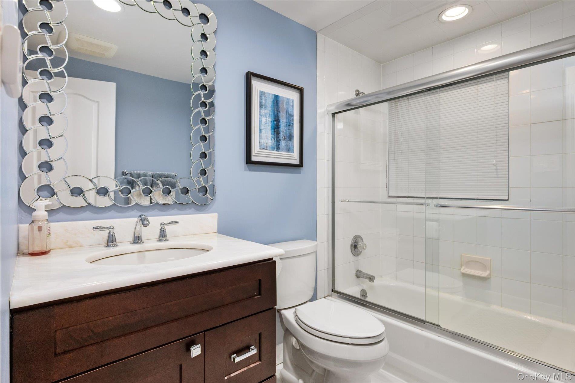 4 Whittock Lane, Melville, NY 11747