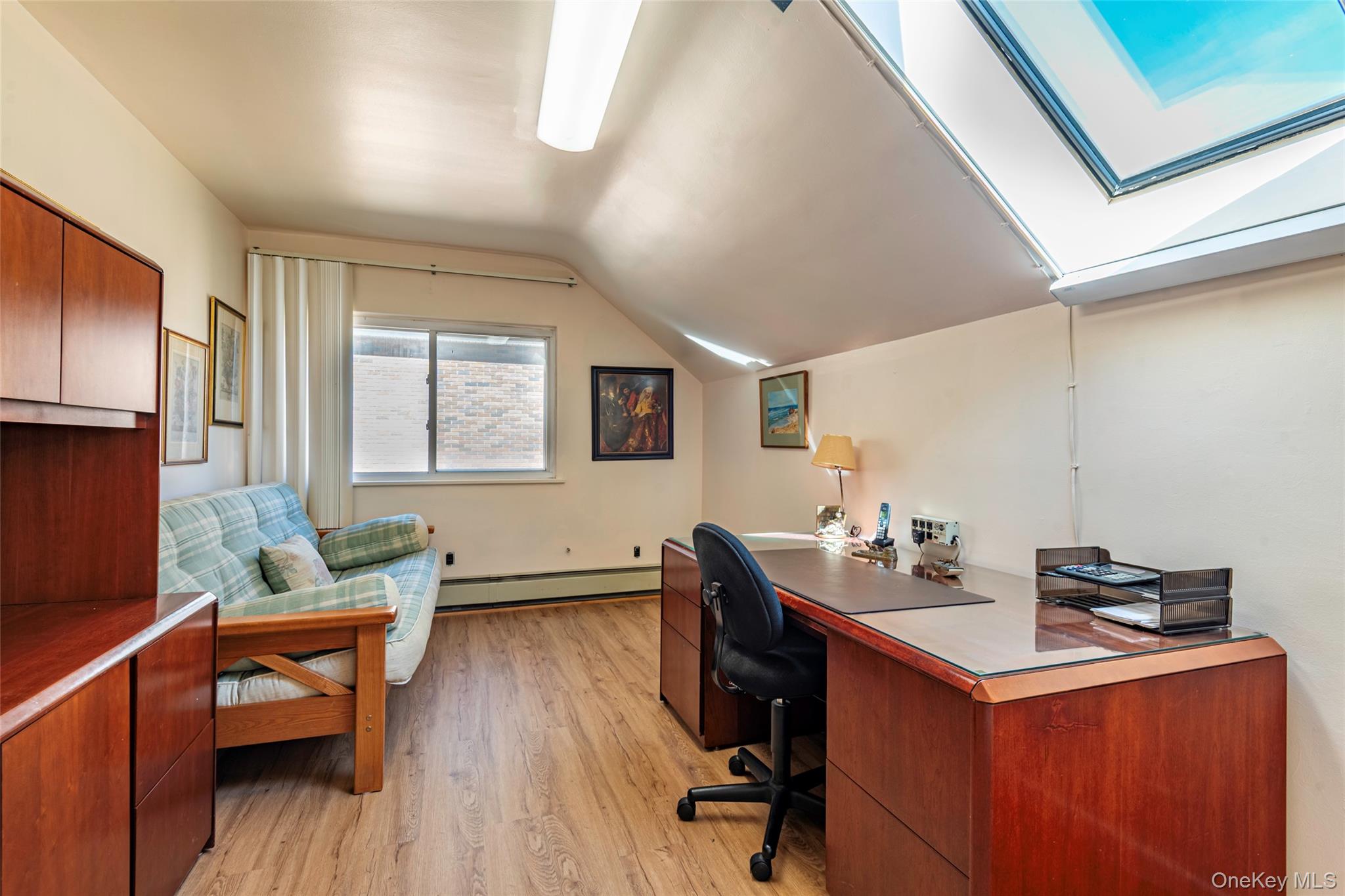 53-21 240th Street, Douglaston, NY 11362