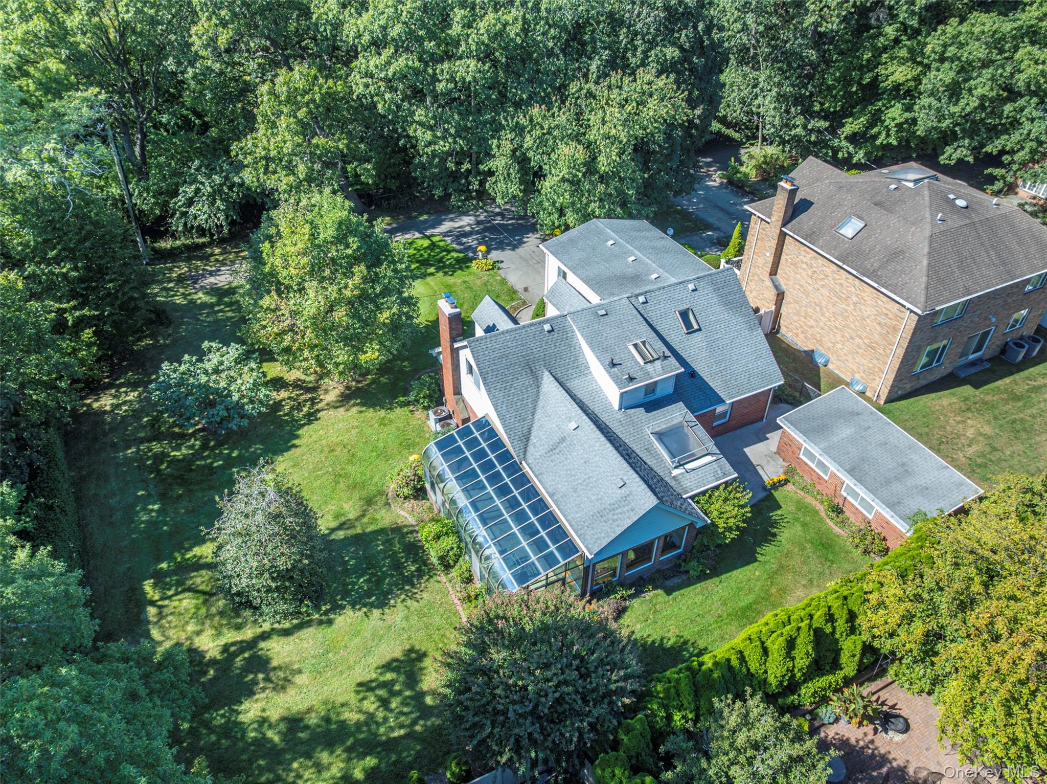 53-21 240th Street, Douglaston, NY 11362