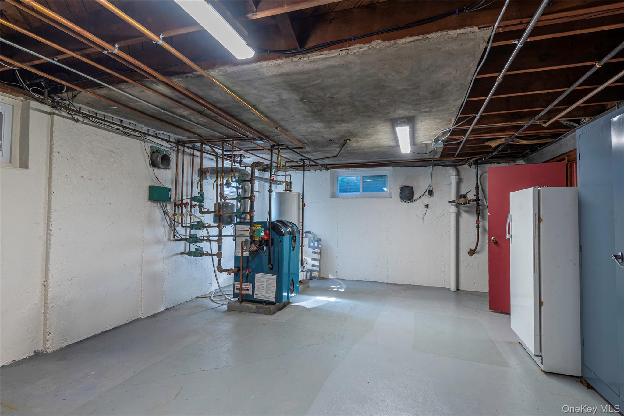 53-21 240th Street, Douglaston, NY 11362