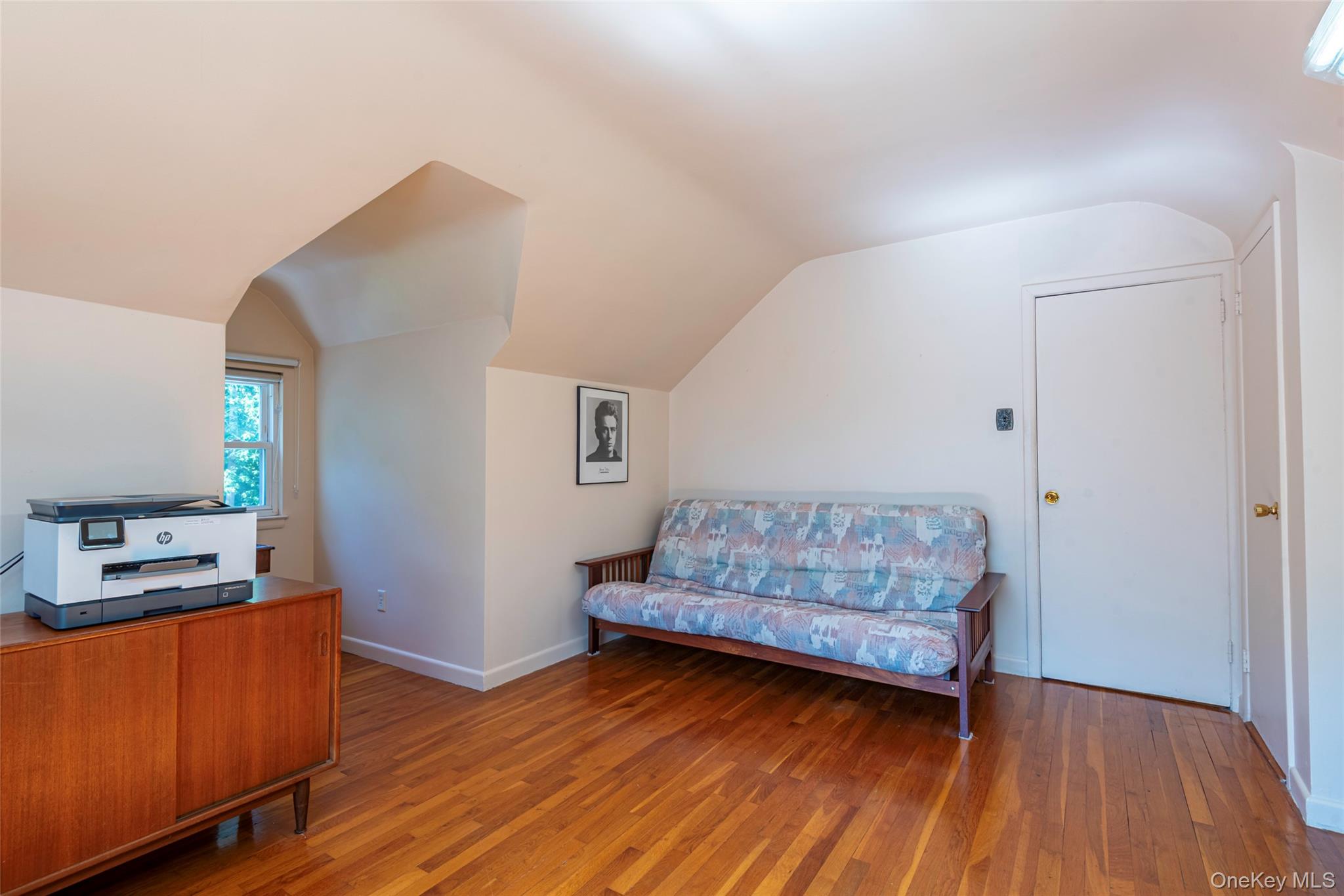 53-21 240th Street, Douglaston, NY 11362