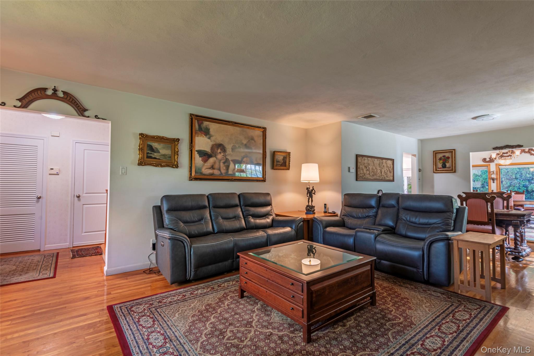 53-21 240th Street, Douglaston, NY 11362