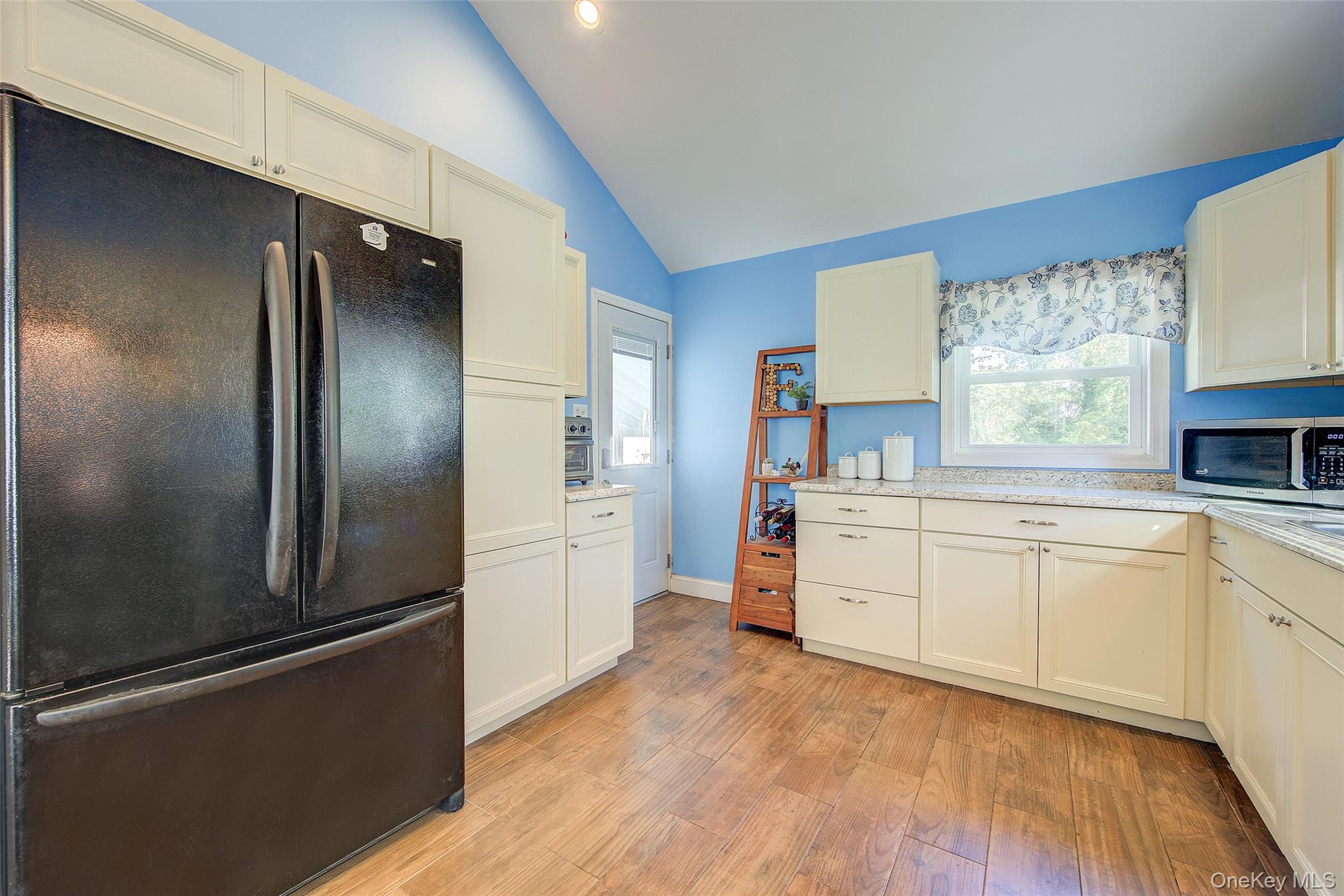 153 Berkshire Drive, Farmingville, NY 11738