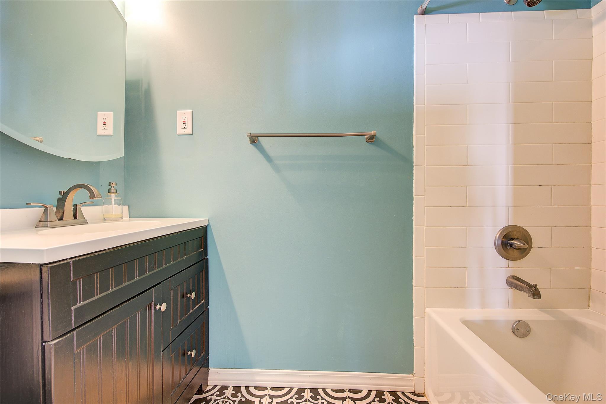 153 Berkshire Drive, Farmingville, NY 11738