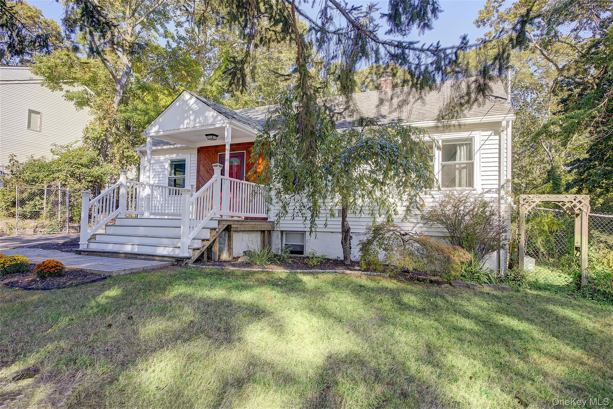 153 Berkshire Drive, Farmingville, NY 11738