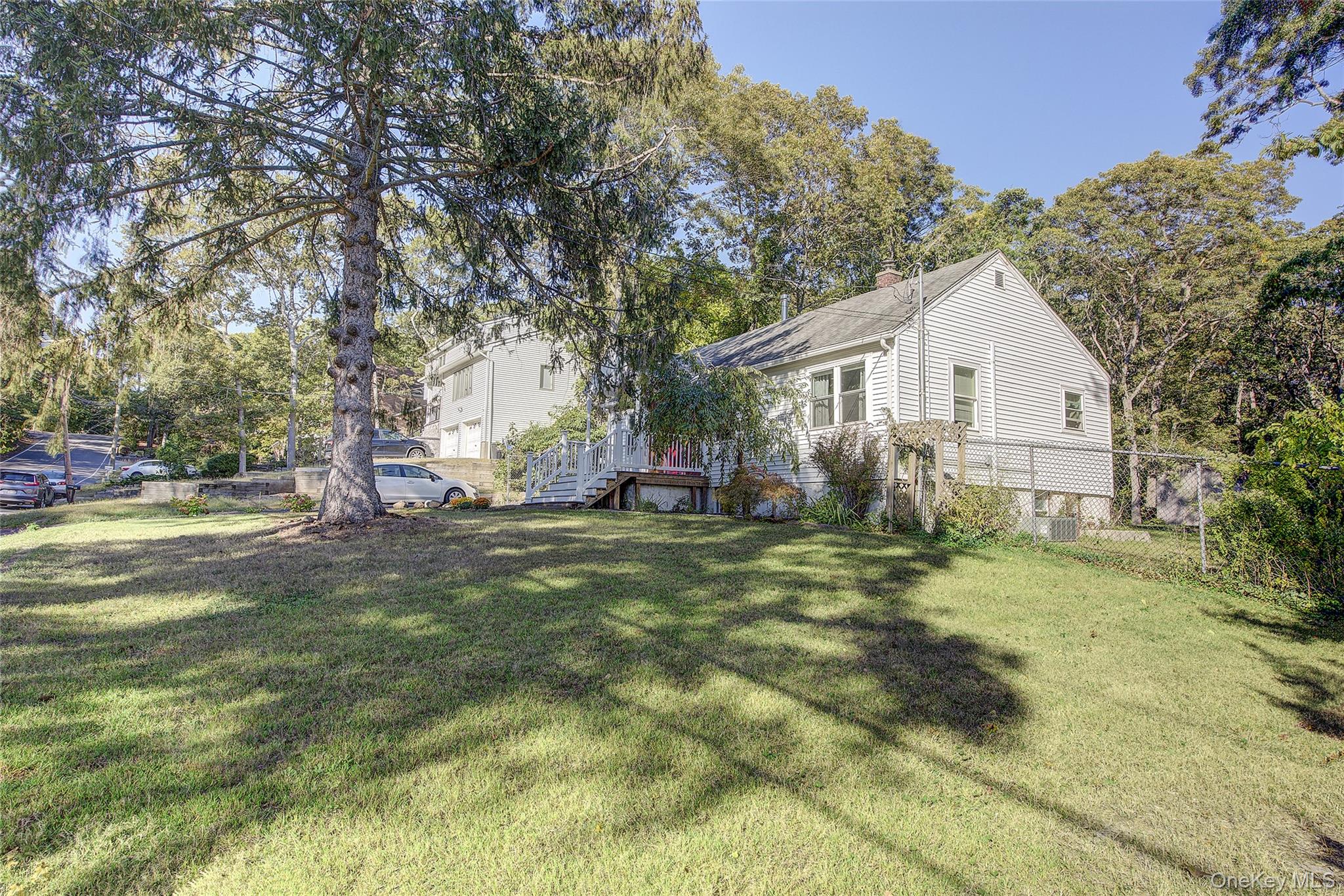 153 Berkshire Drive, Farmingville, NY 11738