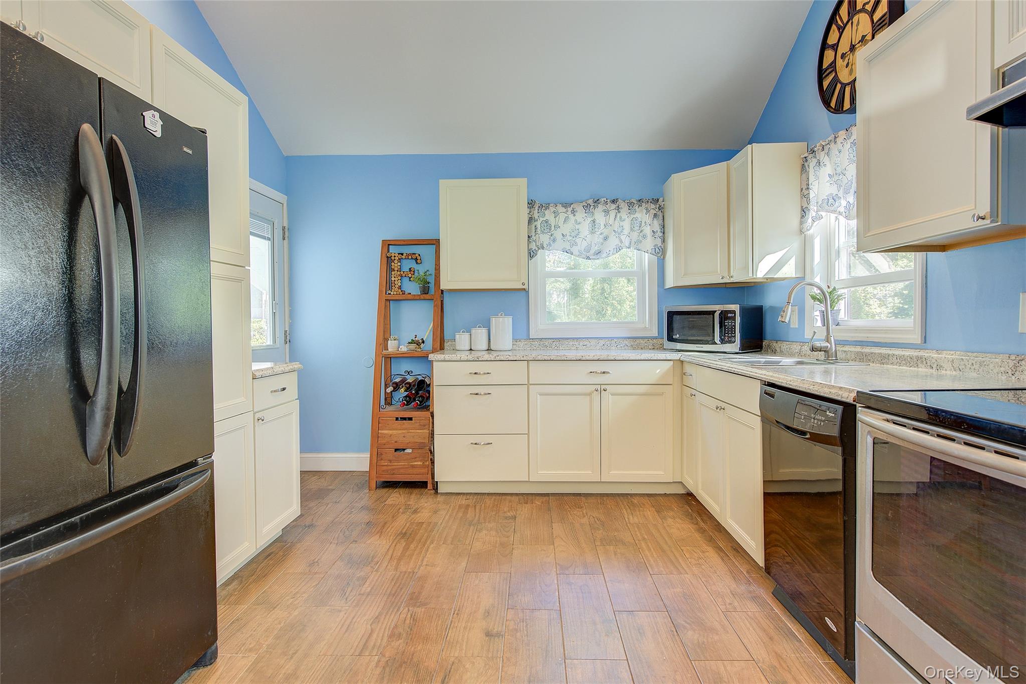 153 Berkshire Drive, Farmingville, NY 11738