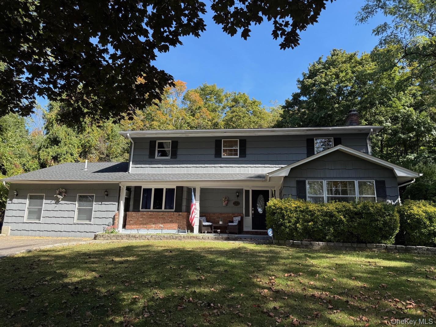 2 Harbor Circle, Centerport, NY 11721