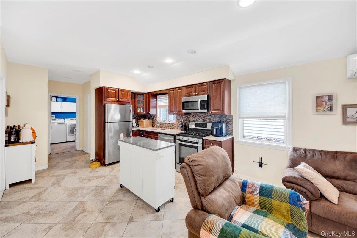 64D Edgewater Park # 64D, Bronx, NY 10465