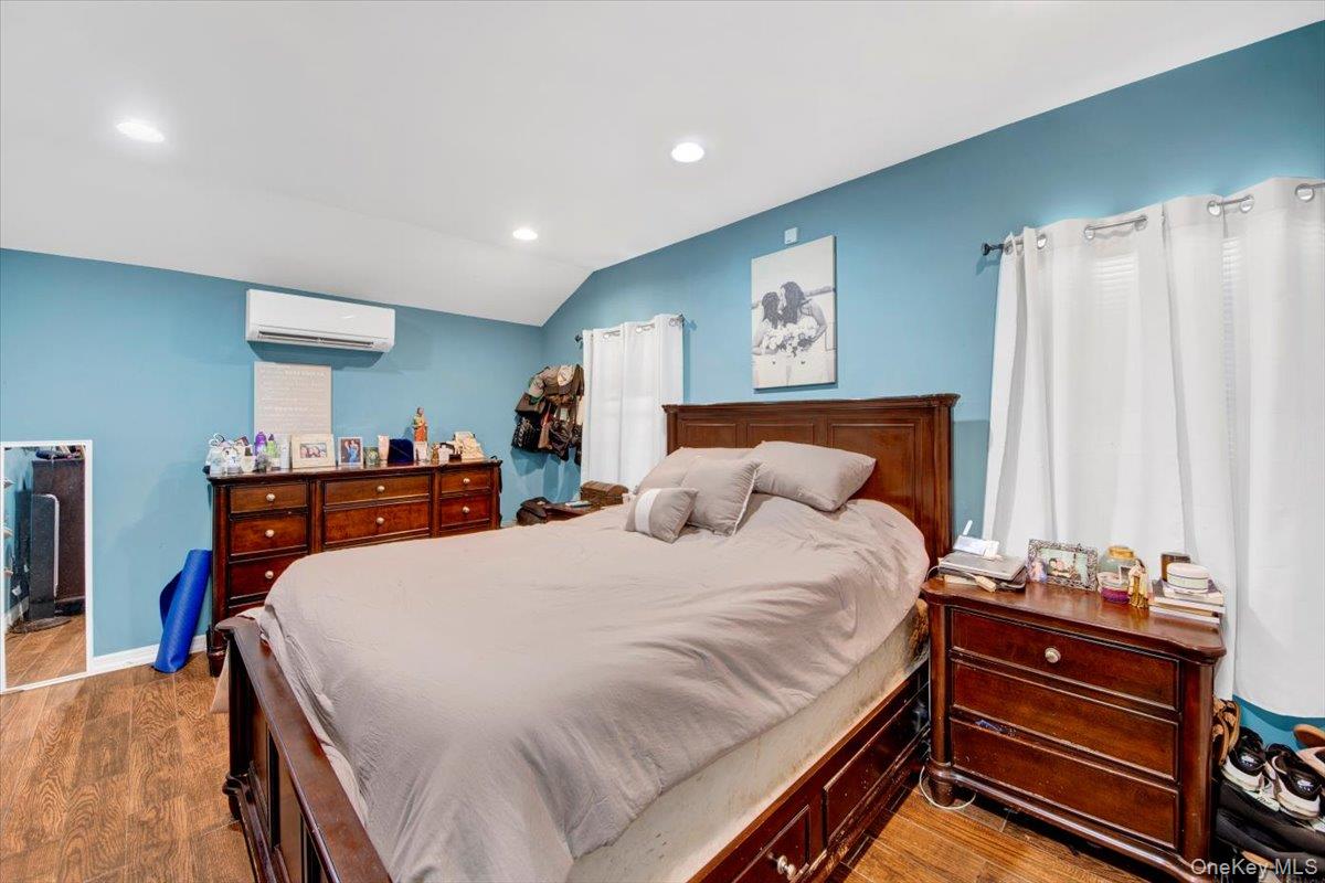 64D Edgewater Park # 64D, Bronx, NY 10465