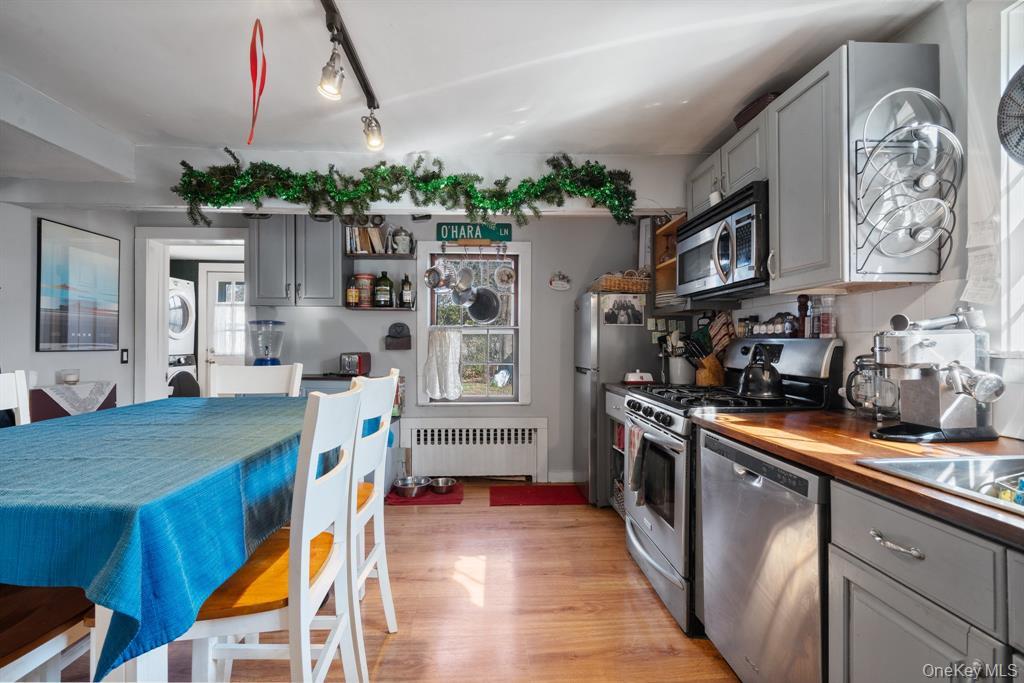 217-19 39th Avenue, Bayside, NY 11361