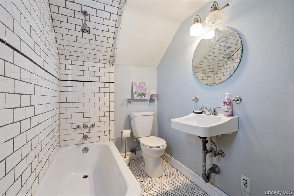 217-19 39th Avenue, Bayside, NY 11361