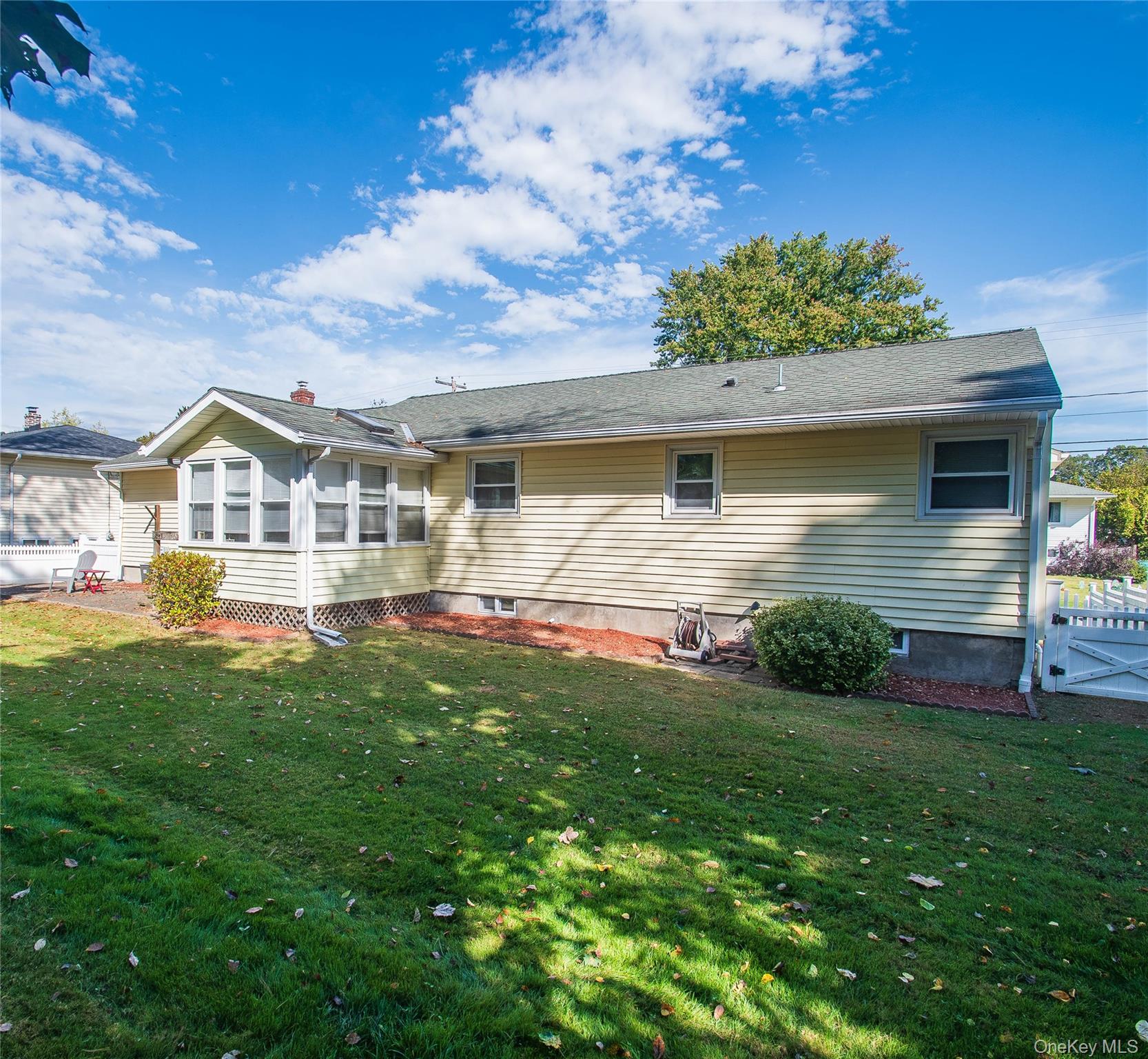 44 Lamb Avenue, Saugerties, NY 12477