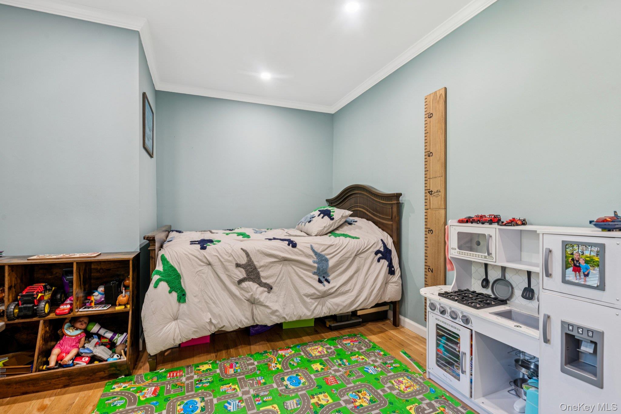 26 Hastings Drive, Northport, NY 11768