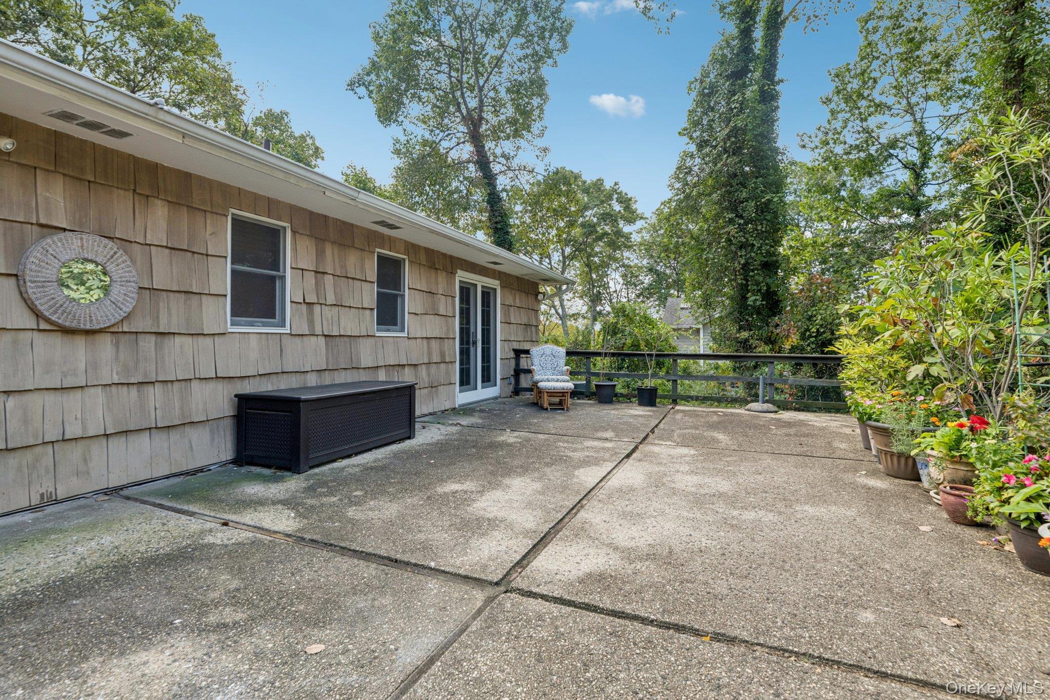 26 Hastings Drive, Northport, NY 11768