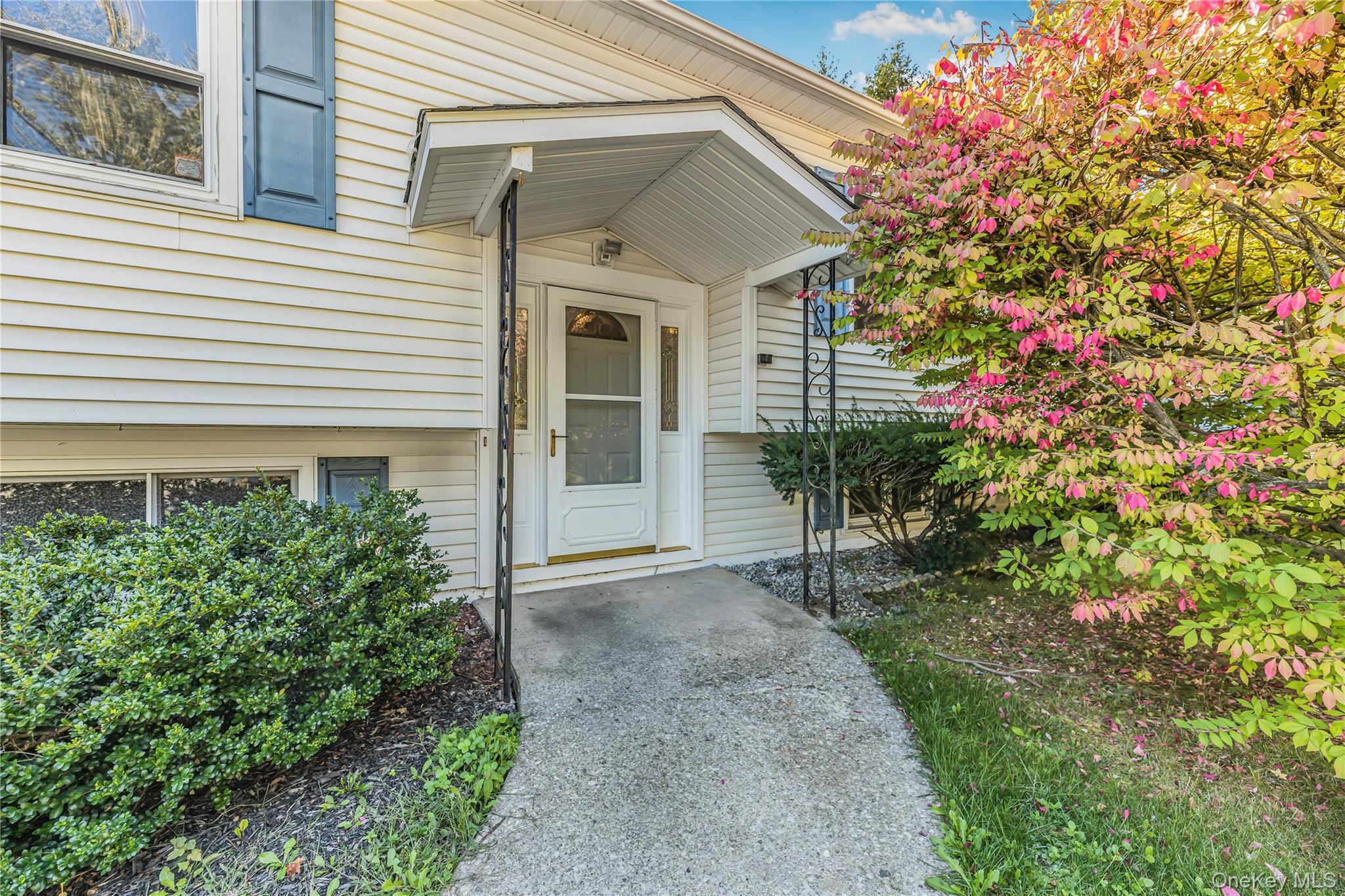 37 Scott Drive, Wappingers Falls, NY 12590