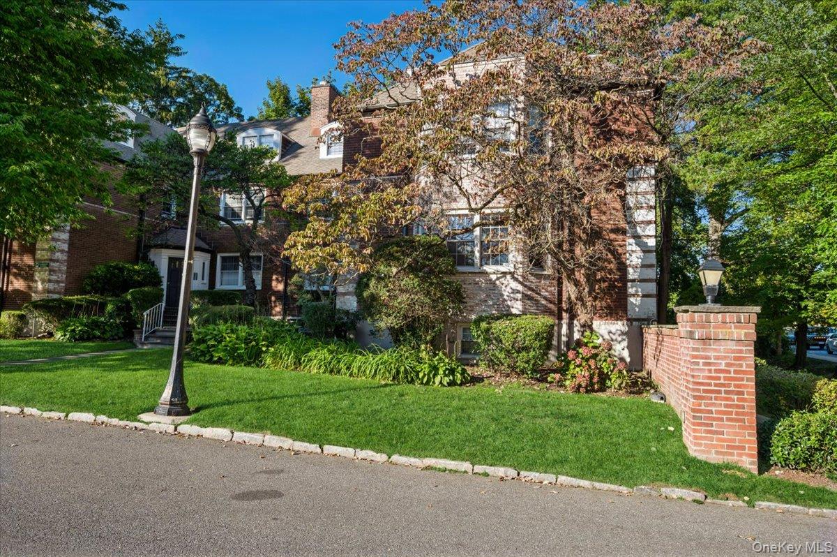 3 Campus Pl # 1C, Scarsdale, NY 10583