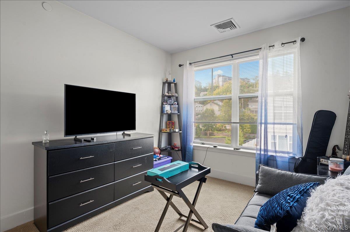 710 Main Street, Peekskill, NY 10566