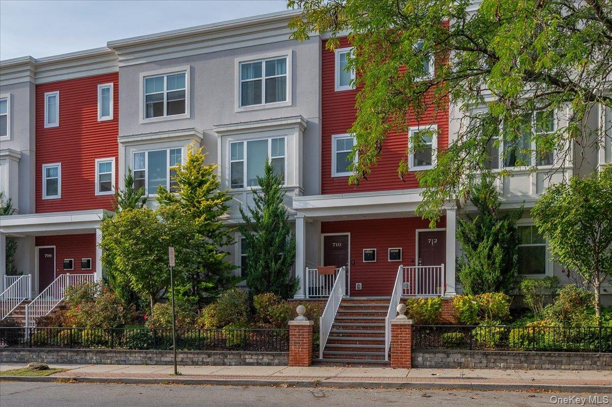 710 Main Street, Peekskill, NY 10566