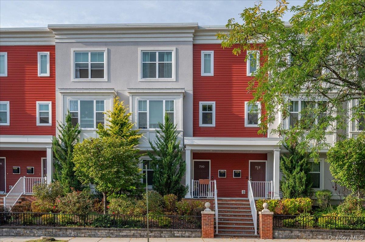 710 Main Street, Peekskill, NY 10566