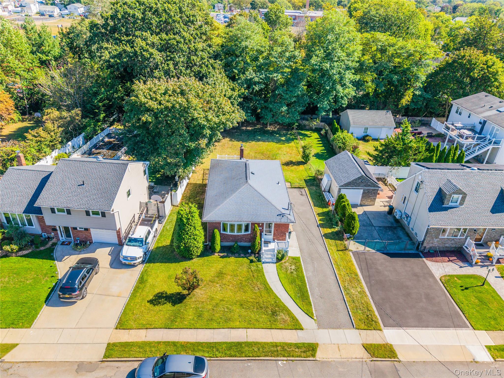 1253 Raymond Road, North Bellmore, NY 11710