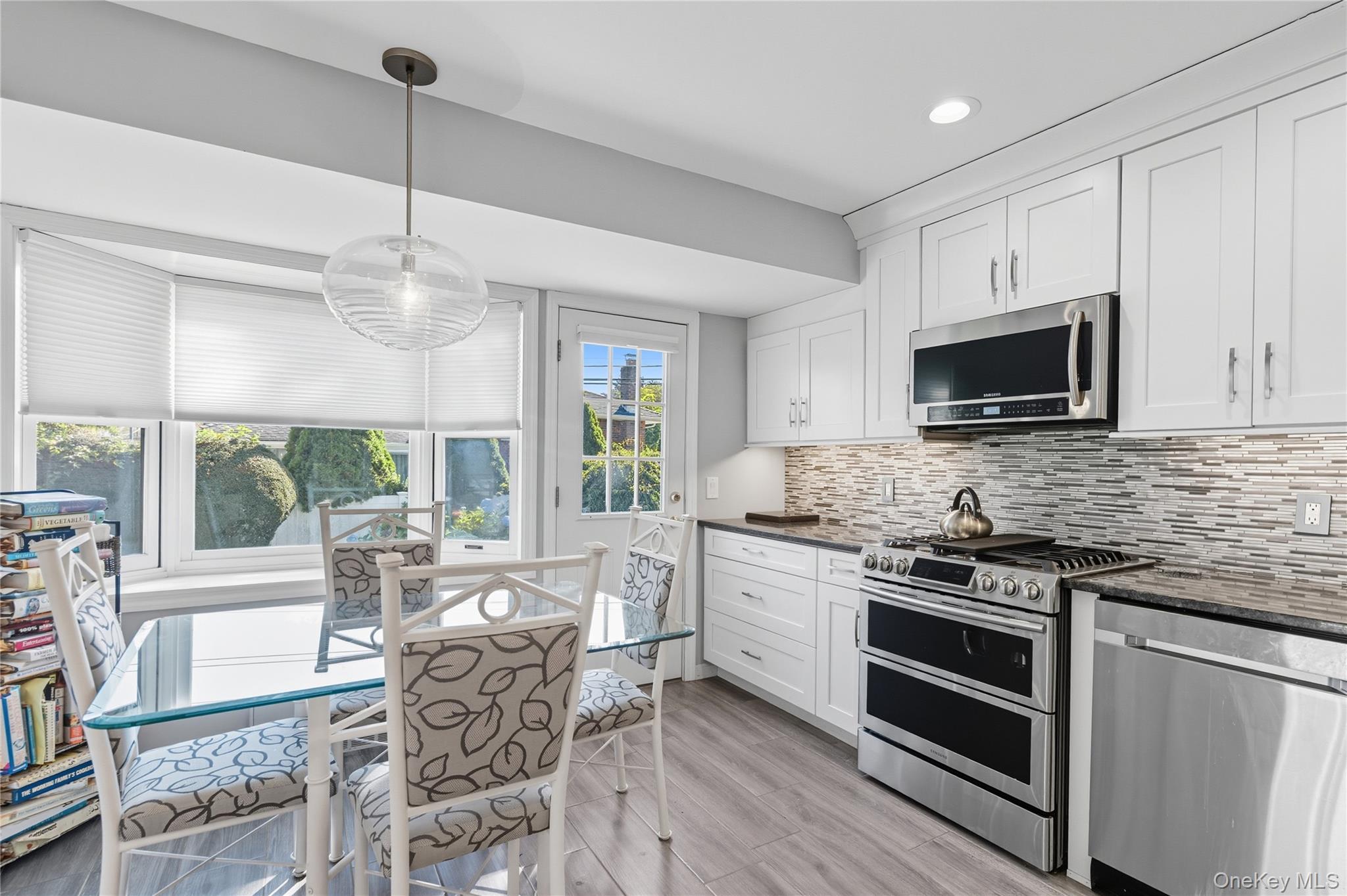 17 Center Drive, Syosset, NY 11791