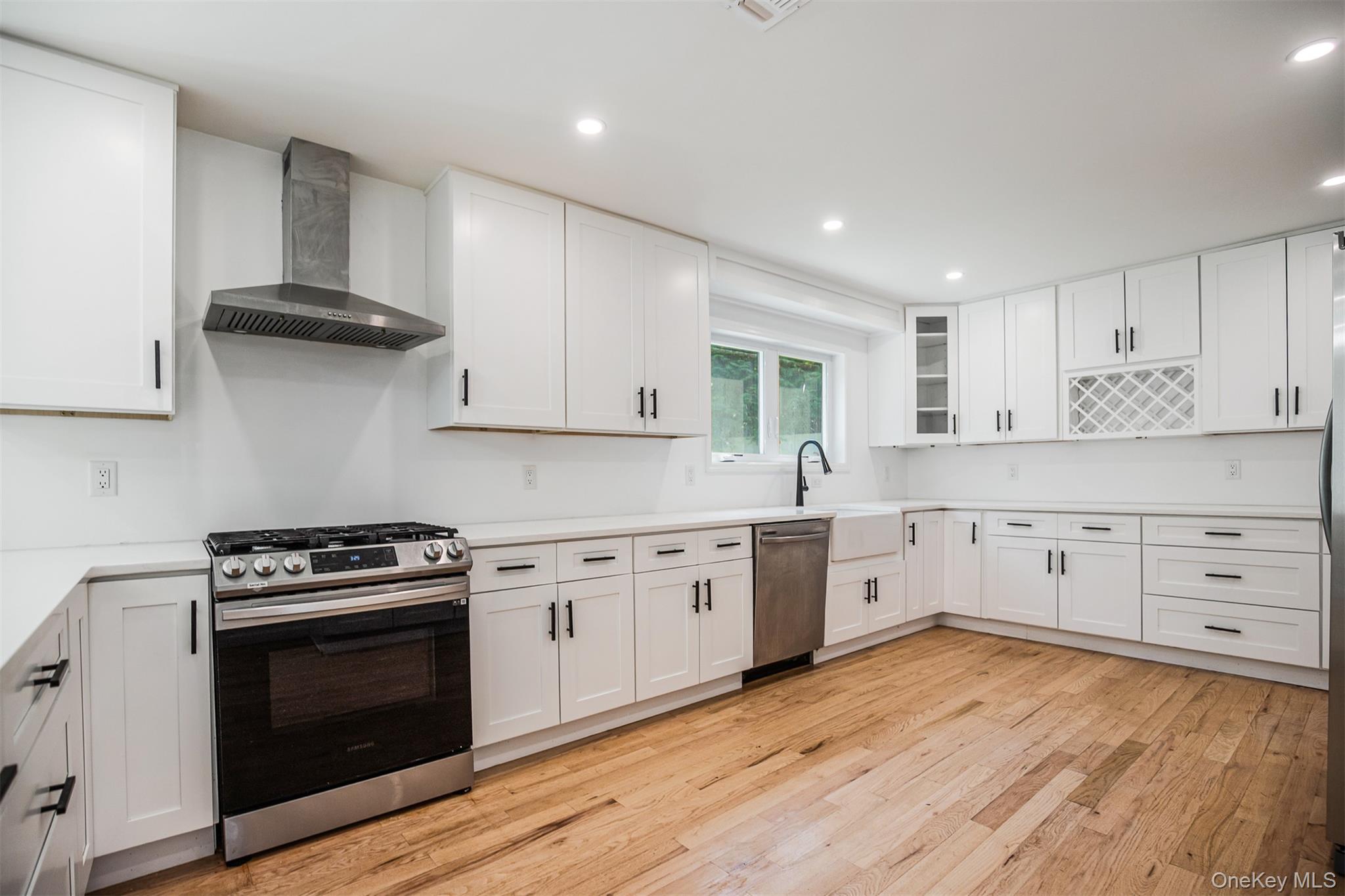 250 Blauvelt Road, Pearl River, NY 10965