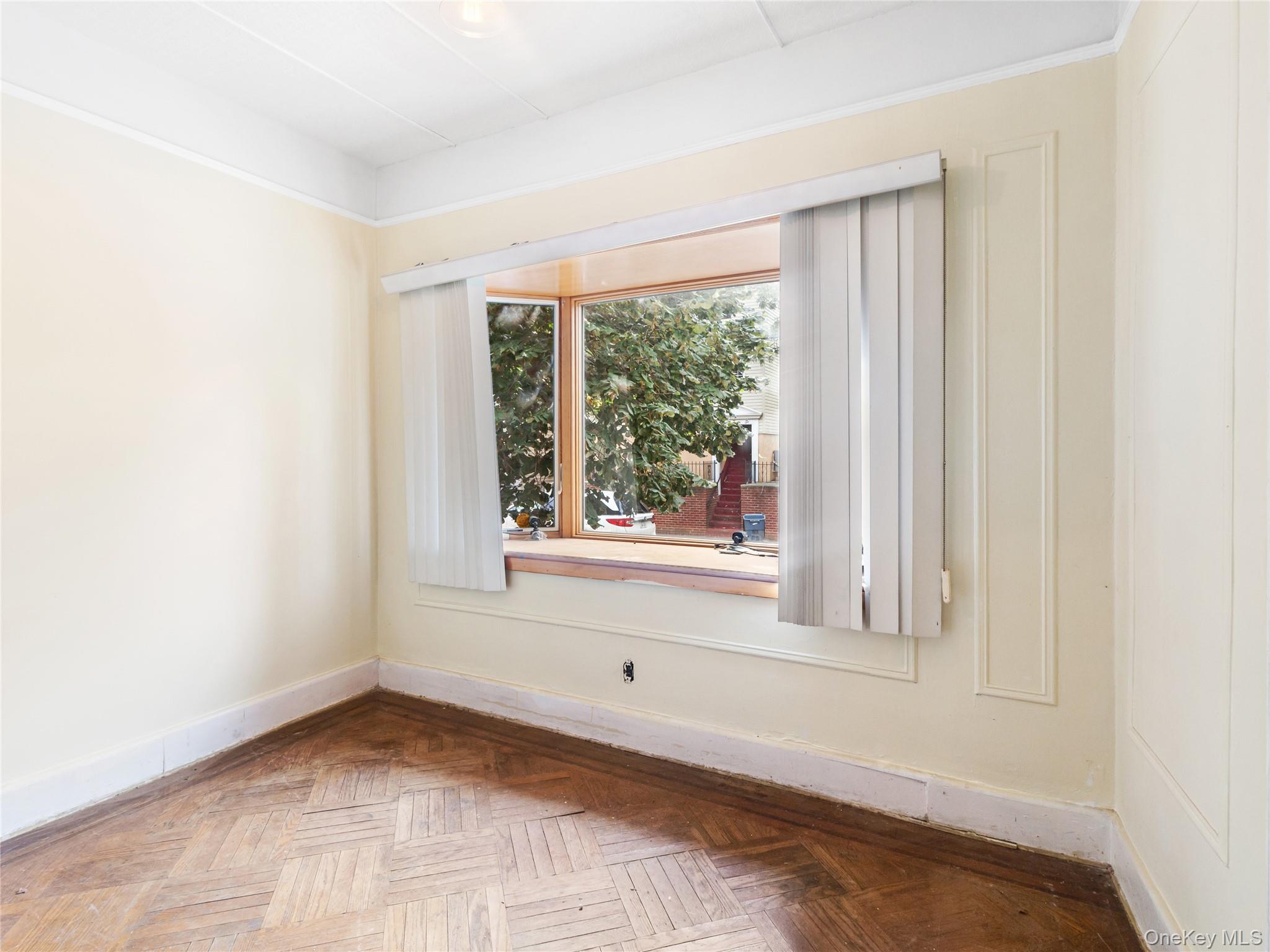 7021 72nd Place, Glendale, NY 11385