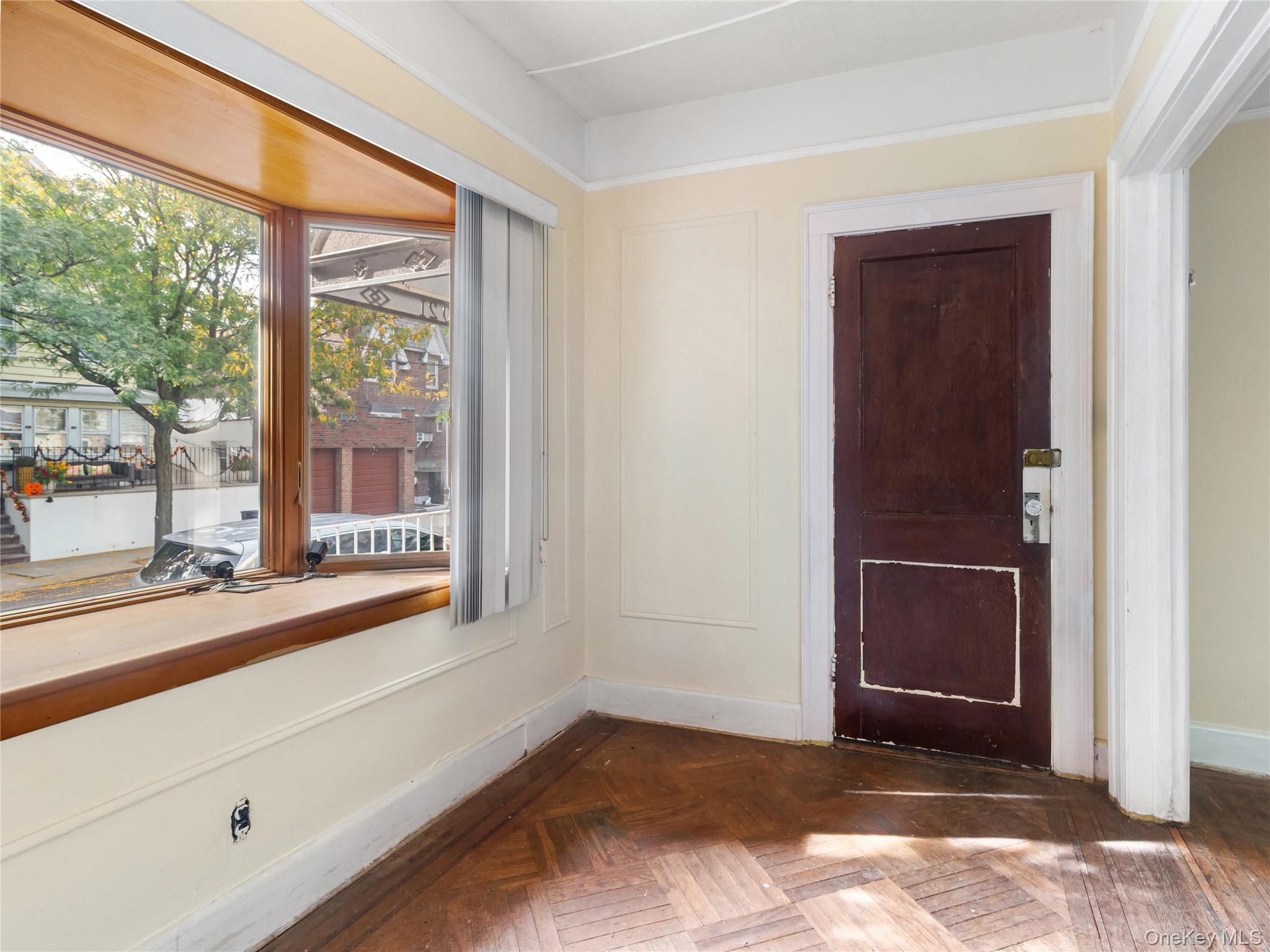 7021 72nd Place, Glendale, NY 11385