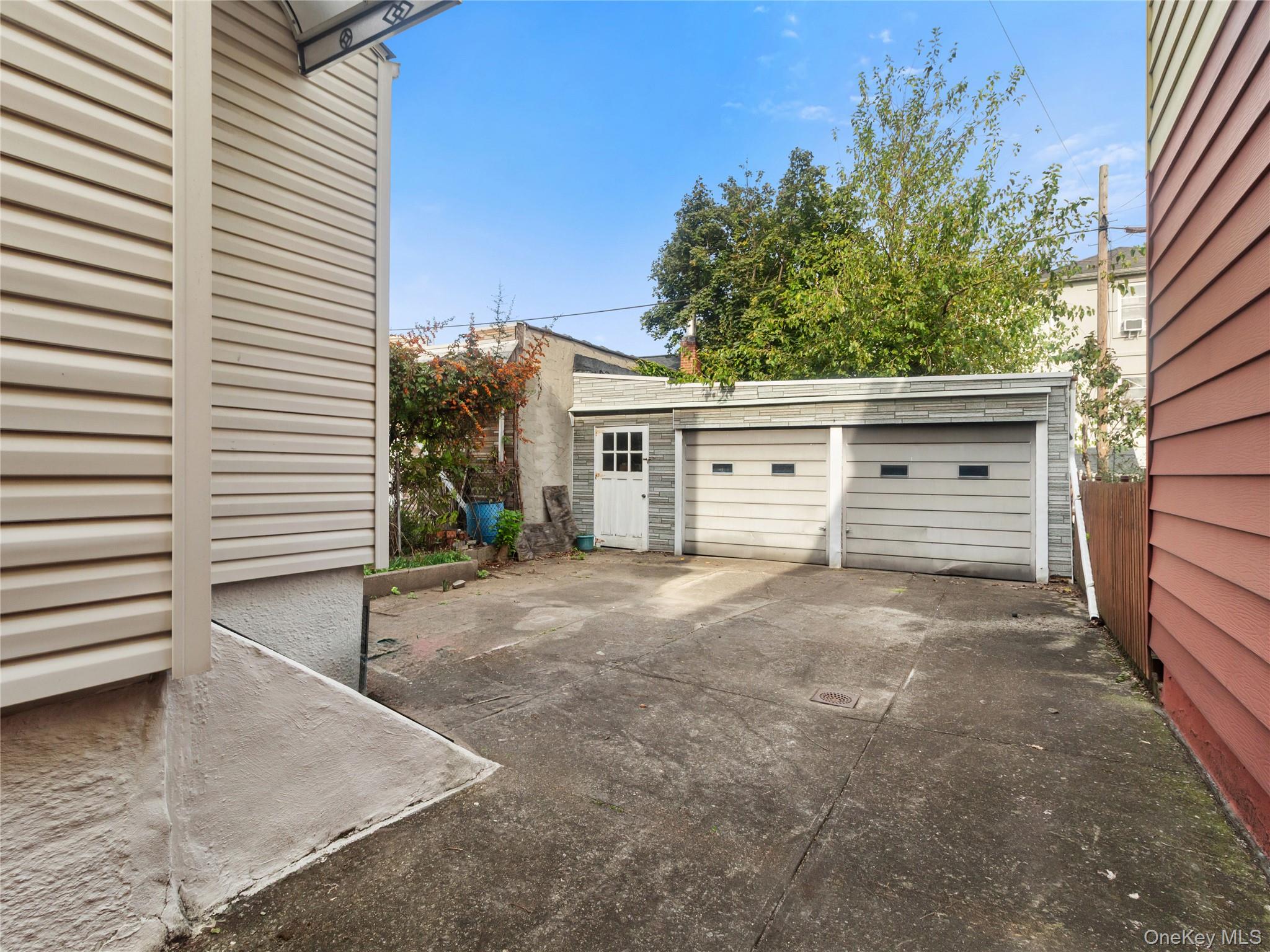 7021 72nd Place, Glendale, NY 11385