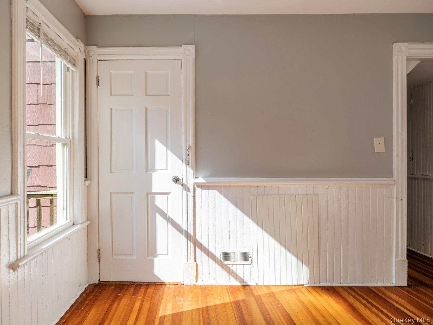 792 Springtown Road, Tillson, NY 12486