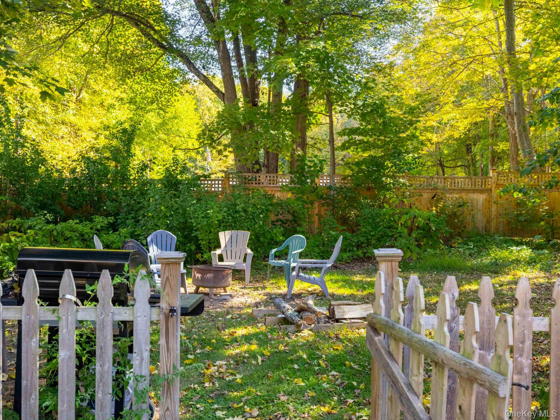 792 Springtown Road, Tillson, NY 12486