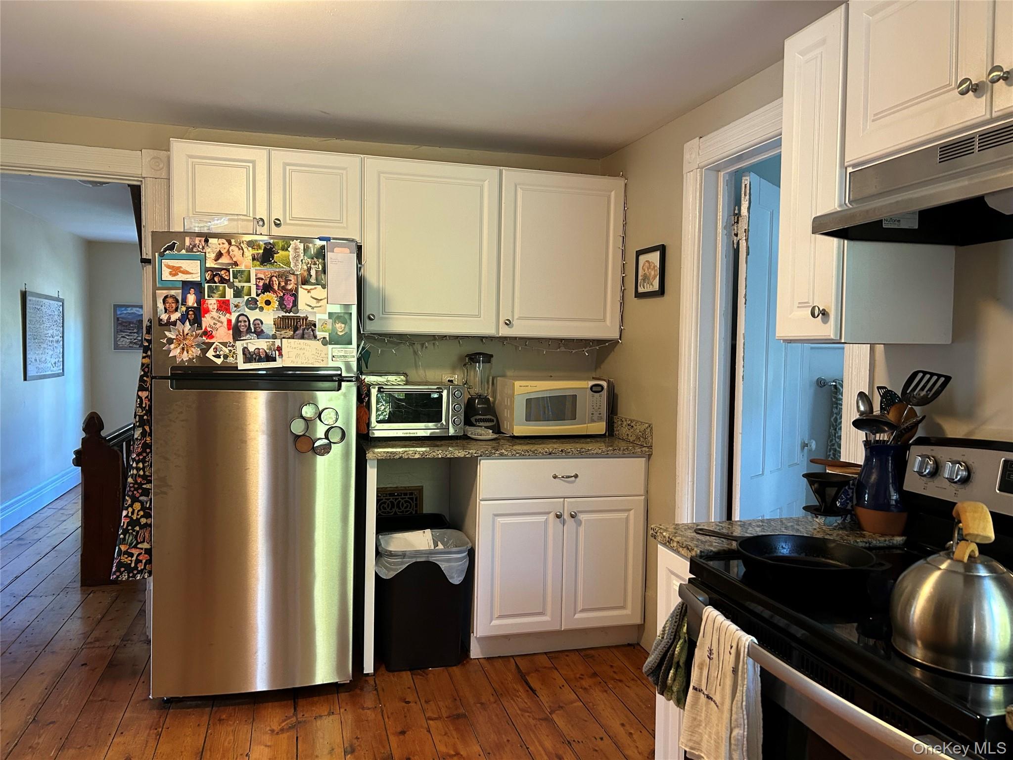 792 Springtown Road, Tillson, NY 12486