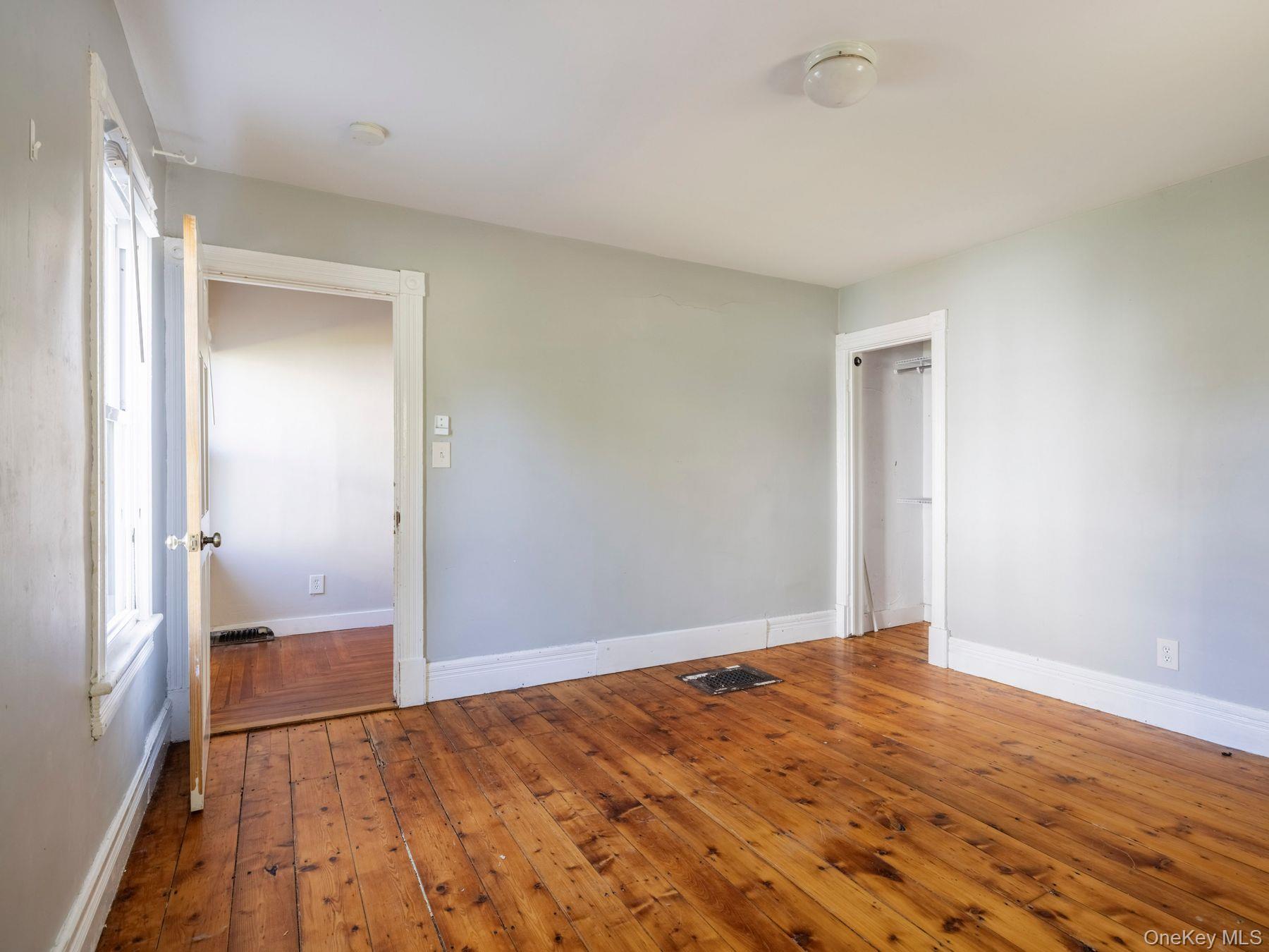 792 Springtown Road, Tillson, NY 12486