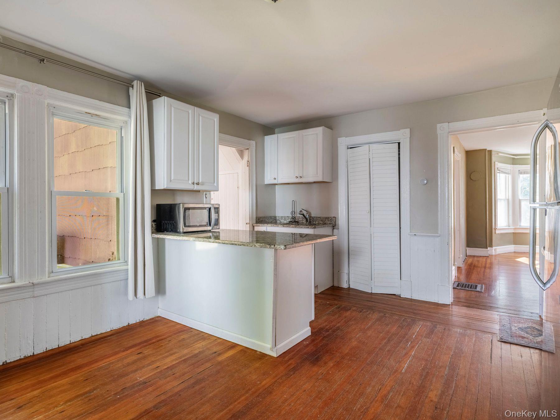 792 Springtown Road, Tillson, NY 12486